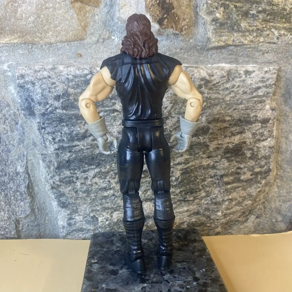 WWE Mattel Basic Undertaker Wrestling 7.5
